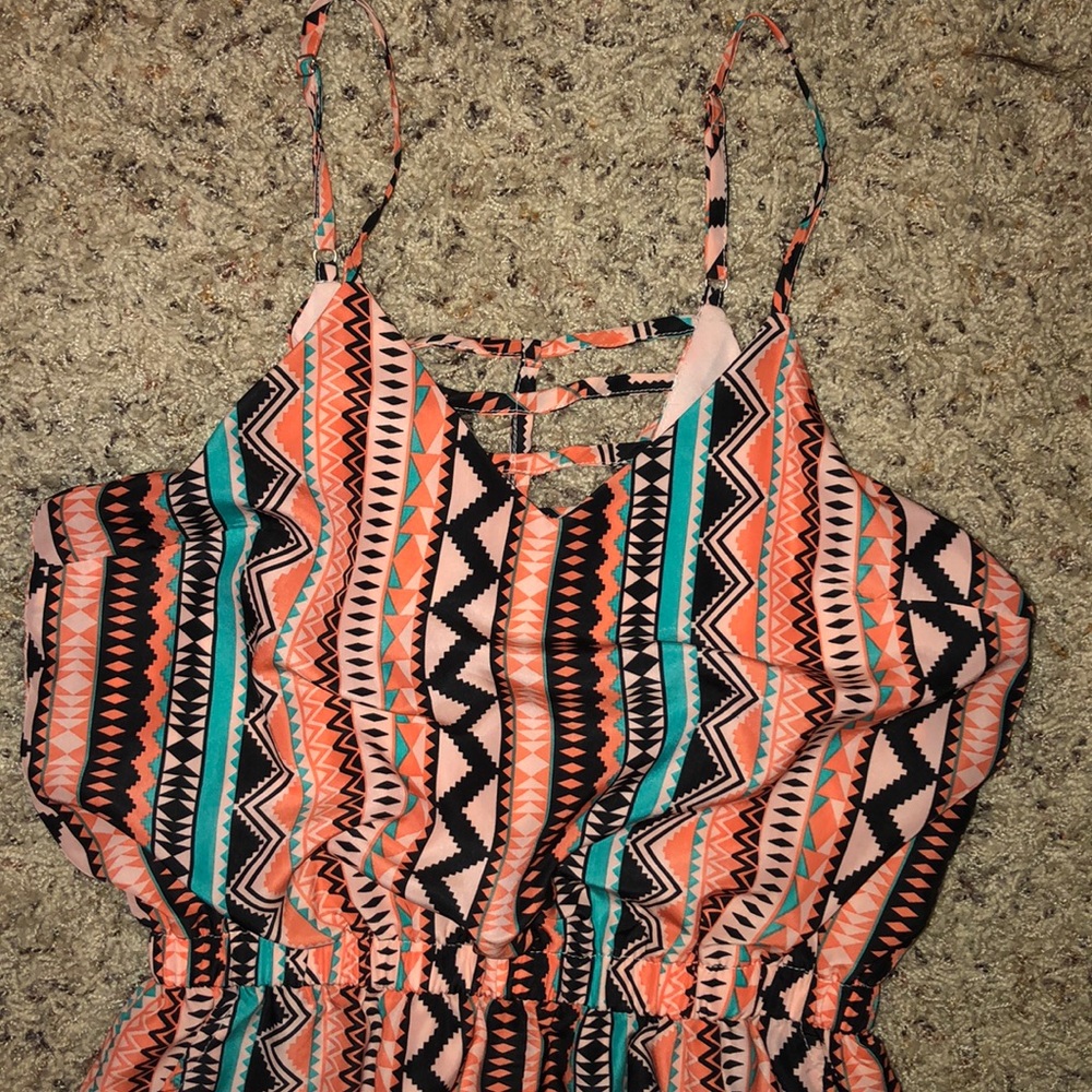 Romper - Picture 2 of 5